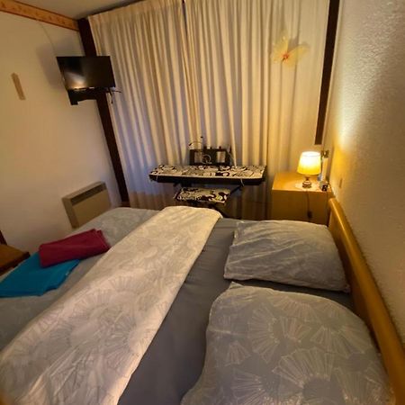 Les Hautes Plaines Bat Echo Appartement Gréoux-les-Bains Buitenkant foto